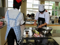 َquK